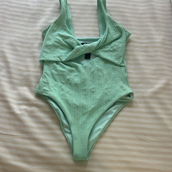 Beach Riot Tyler One Piece - Picture 4 of 6